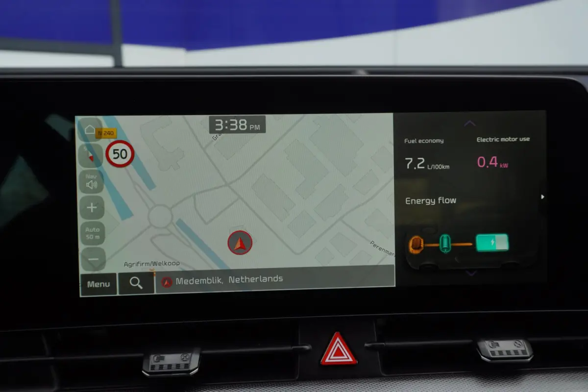 1.6 T-GDi 230PK Hybrid DynamicLine+Led+Navigatie+camera+Trekhaak = 1EIG NL /DEALER = SUPER !!
