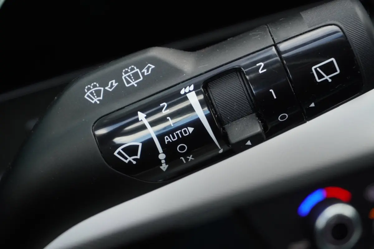 1.6 T-GDi 230PK Hybrid DynamicLine+Led+Navigatie+camera+Trekhaak = 1EIG NL /DEALER = SUPER !!