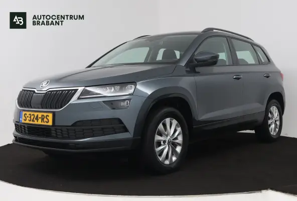 1.0 TSI Clever Edition (NAVIGATIE, STOELVERWARMING, PARKEERSENSOREN, CARPLAY)