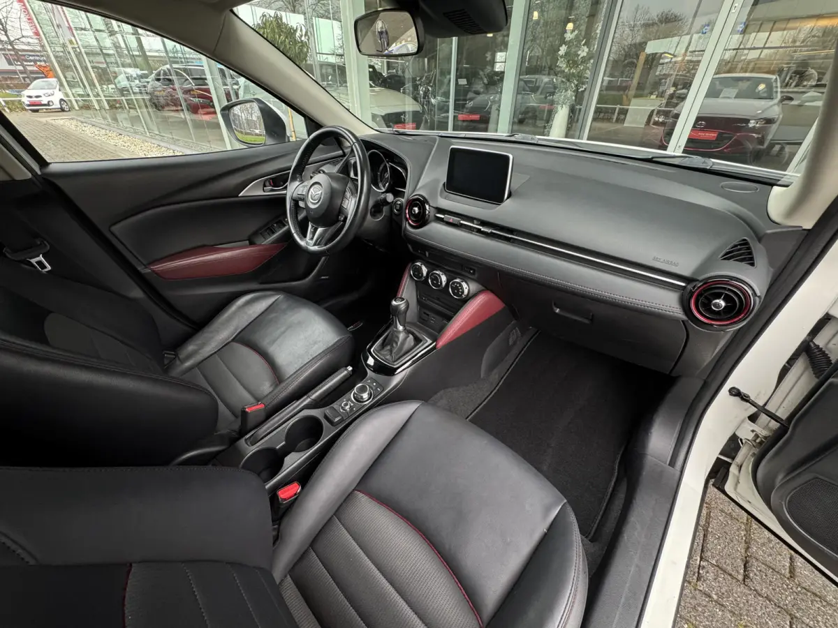 2.0 SkyActiv-G 120 SkyLease GT Navi / Camera / Clima / Cruise / Head-up / ST-Verwarming / LM-Velgen
