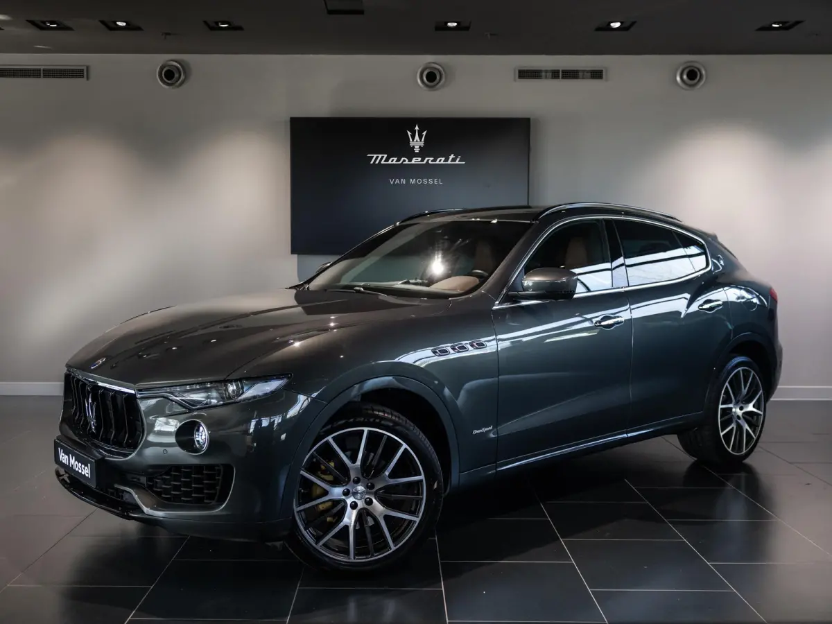 3.0 V6 AWD GranSport 350 pk | 1 jaar garantie |  Uitgebreid leder | Sportstoelen | Dubbel Privacy Glas | Premium Audio | 20" velgen | Driver Assistance Pack