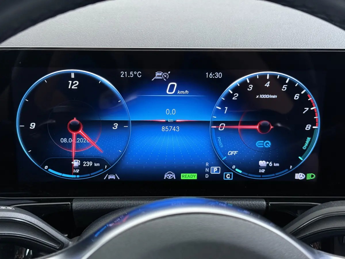 250e AMG // SoH 97,4% // Distronic // Headup // 360 Camera // MultiBeam // Keyless // 20" // Advanced Audio // Carplay