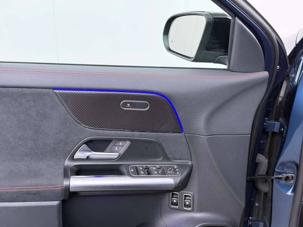 250e AMG // SoH 97,4% // Distronic // Headup // 360 Camera // MultiBeam // Keyless // 20" // Advanced Audio // Carplay