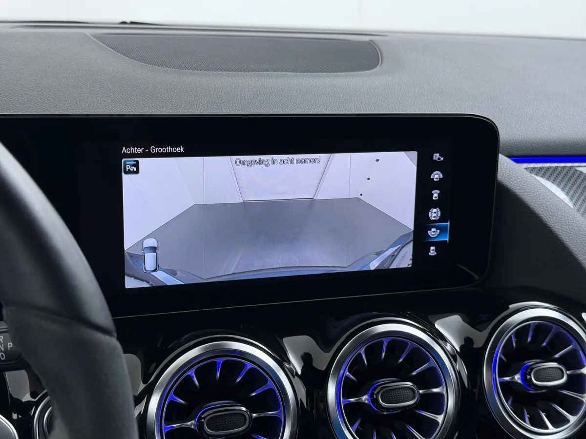 250e AMG // SoH 97,4% // Distronic // Headup // 360 Camera // MultiBeam // Keyless // 20" // Advanced Audio // Carplay