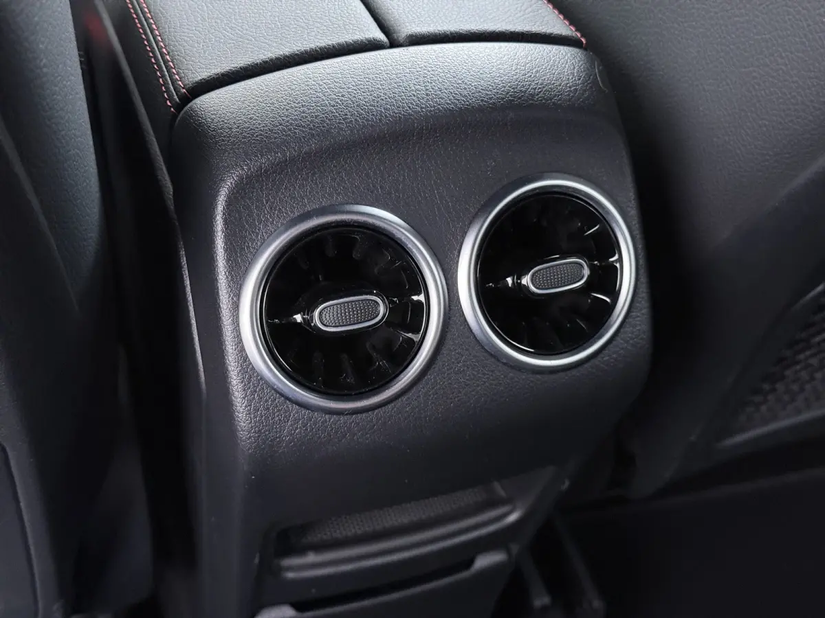 250e AMG // SoH 97,4% // Distronic // Headup // 360 Camera // MultiBeam // Keyless // 20" // Advanced Audio // Carplay