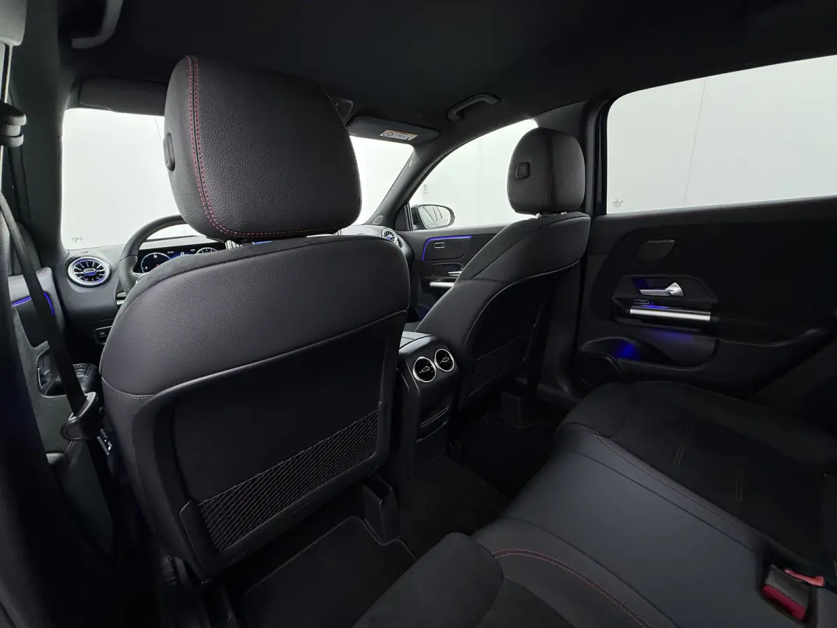 250e AMG // SoH 97,4% // Distronic // Headup // 360 Camera // MultiBeam // Keyless // 20" // Advanced Audio // Carplay