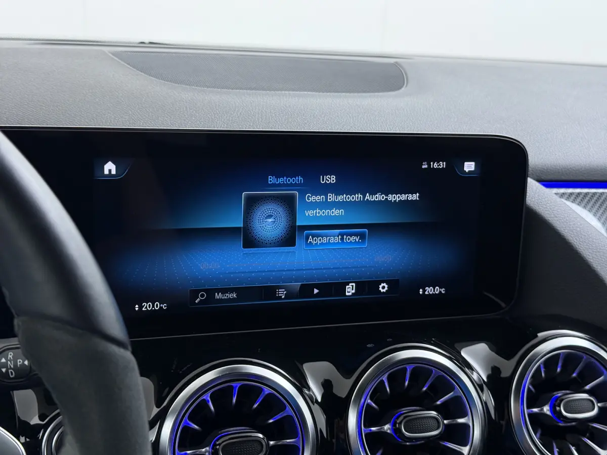 250e AMG // SoH 97,4% // Distronic // Headup // 360 Camera // MultiBeam // Keyless // 20" // Advanced Audio // Carplay
