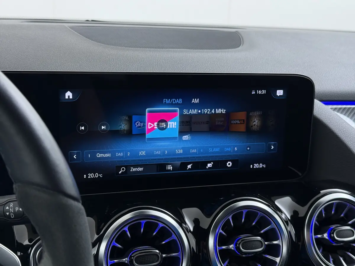 250e AMG // SoH 97,4% // Distronic // Headup // 360 Camera // MultiBeam // Keyless // 20" // Advanced Audio // Carplay