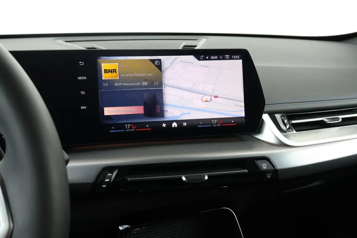 xDrive25e | SoH 100% | M-Sport Pakket | Achteruitrijcamera | Stoelverwarming Voor | Trekhaak | 18'' LM Dubbelspaak |