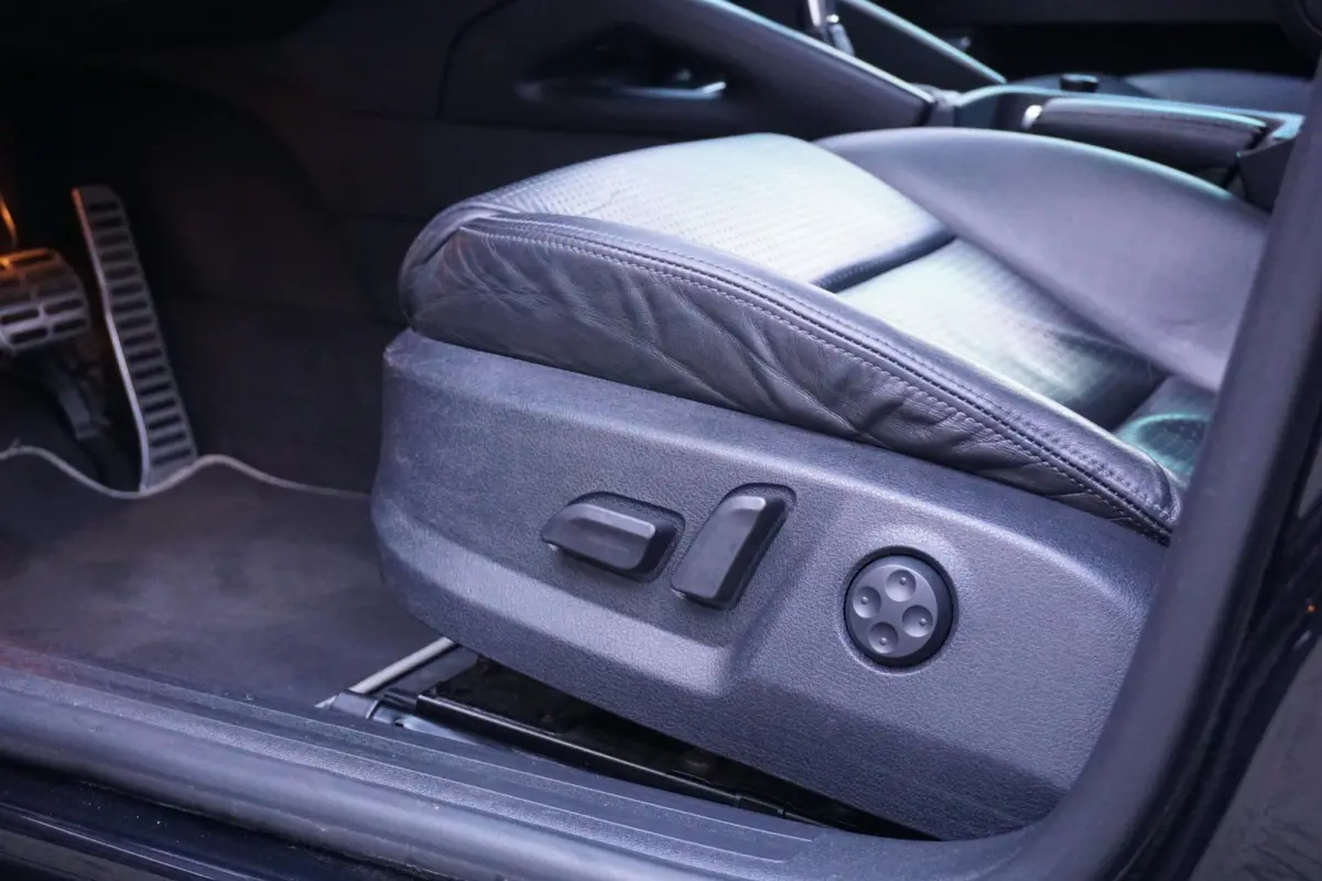 2.0 TFSI quattro Ambition Pro Line + MILLTEK / MAGNETIC RIDE / ELEKTRISCHE STOELEN