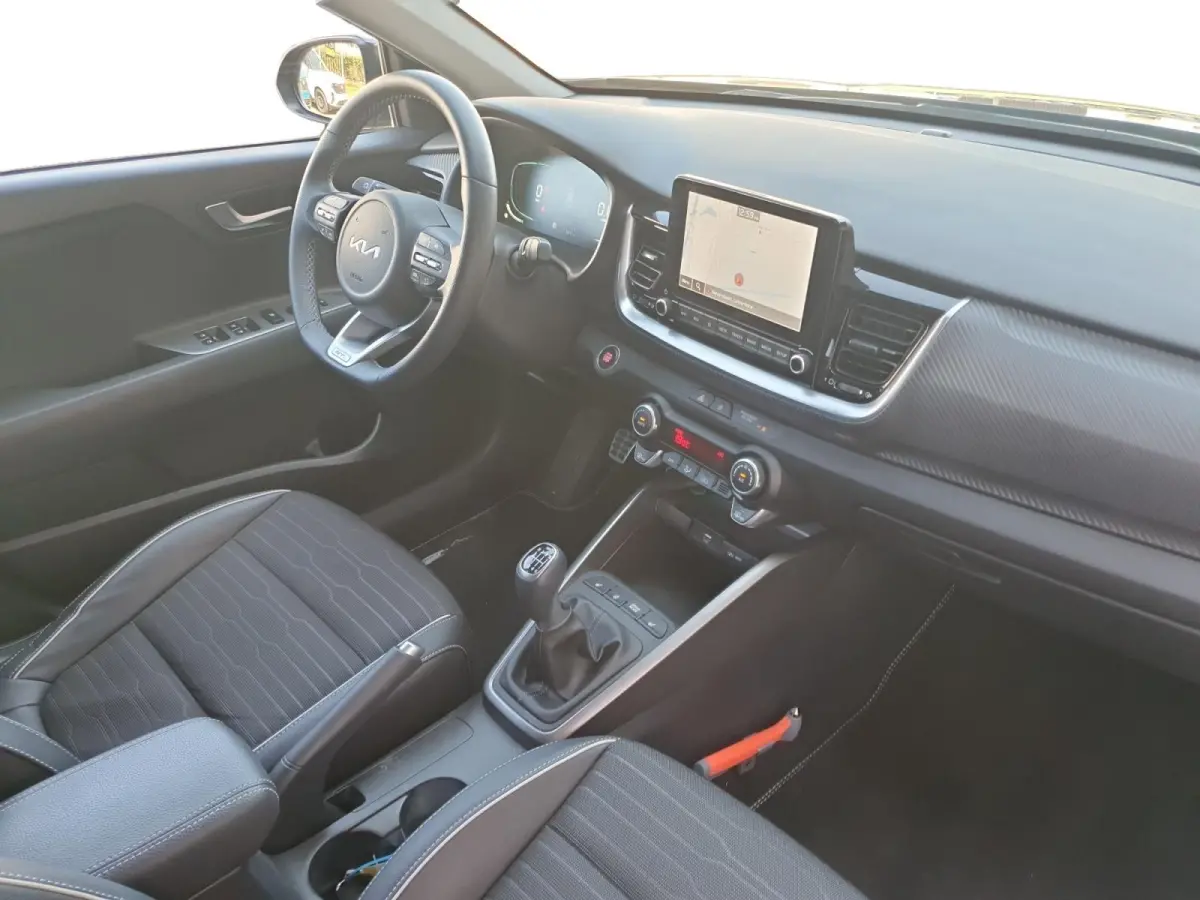 1.0 T-GDi MHEV GT-Line | GT-Line uitstraling | 17” lichtmetalen GT-Line velgen | Stoel- en Stuurverwarming | Cruise Control | Climate Control | Navigatie |