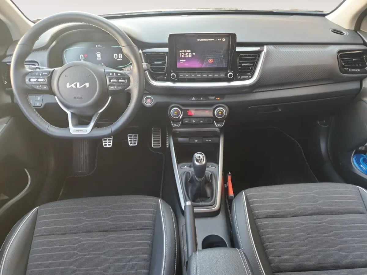 1.0 T-GDi MHEV GT-Line | GT-Line uitstraling | 17” lichtmetalen GT-Line velgen | Stoel- en Stuurverwarming | Cruise Control | Climate Control | Navigatie |
