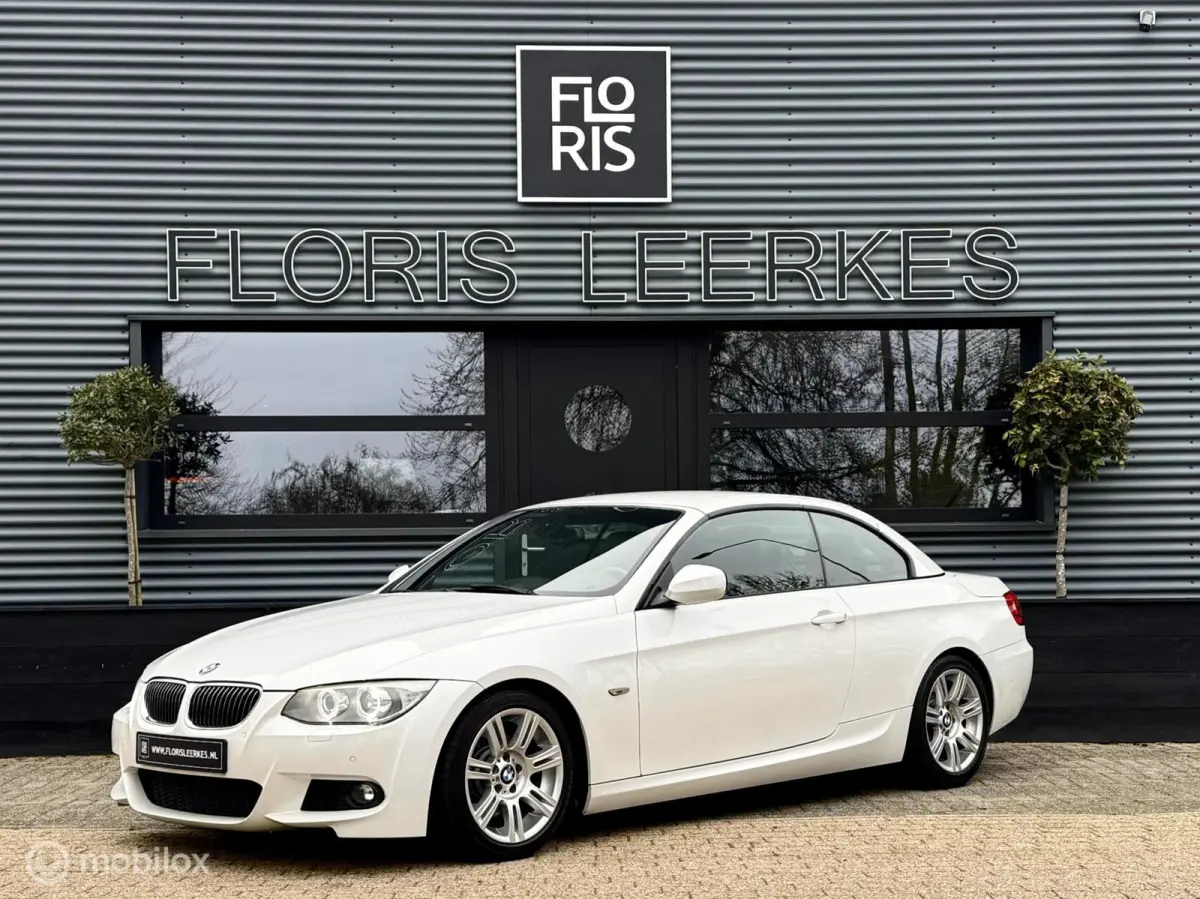 325i | M Sport | Zwart Leer | Xenon