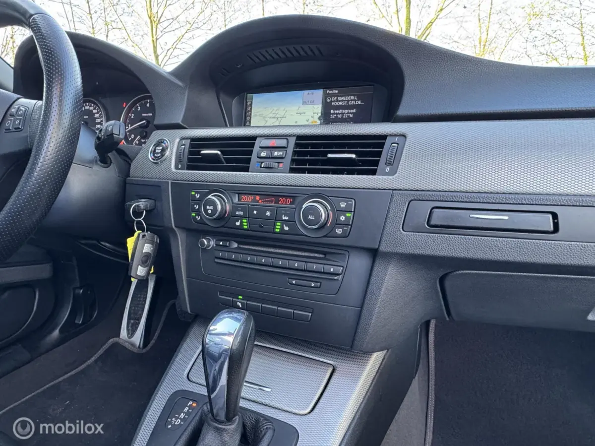 325i | M Sport | Zwart Leer | Xenon