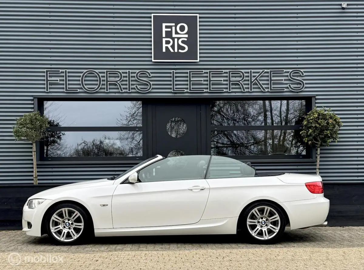 325i | M Sport | Zwart Leer | Xenon