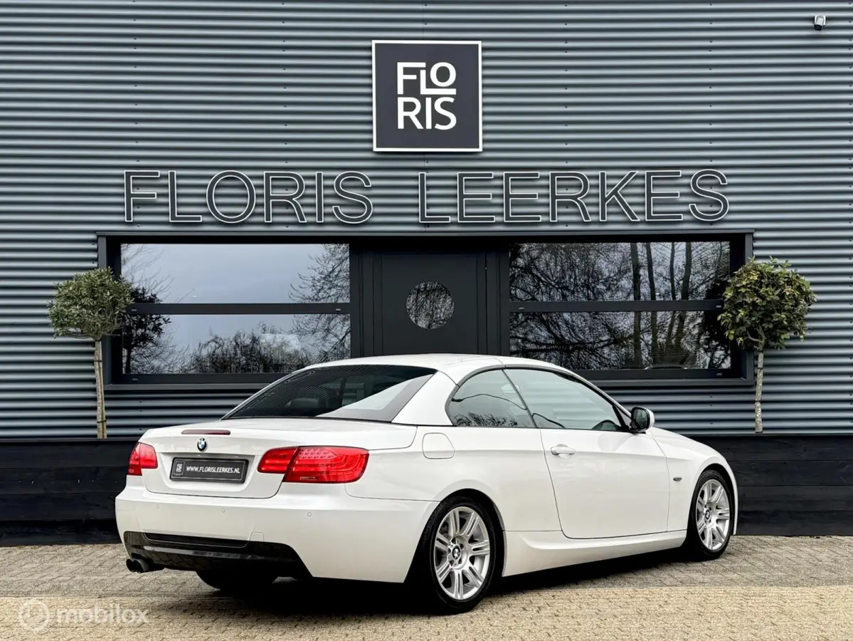 325i | M Sport | Zwart Leer | Xenon
