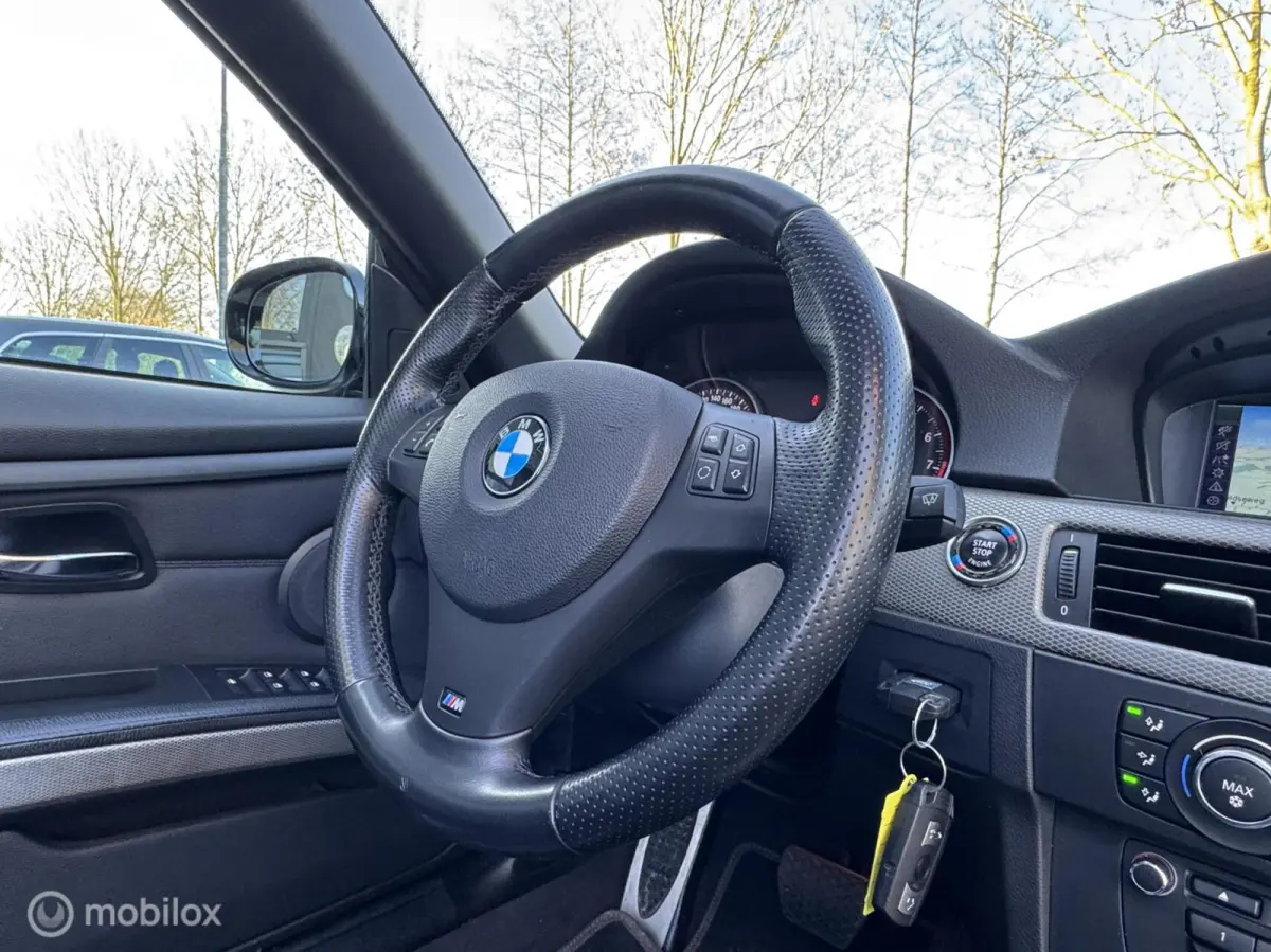 325i | M Sport | Zwart Leer | Xenon