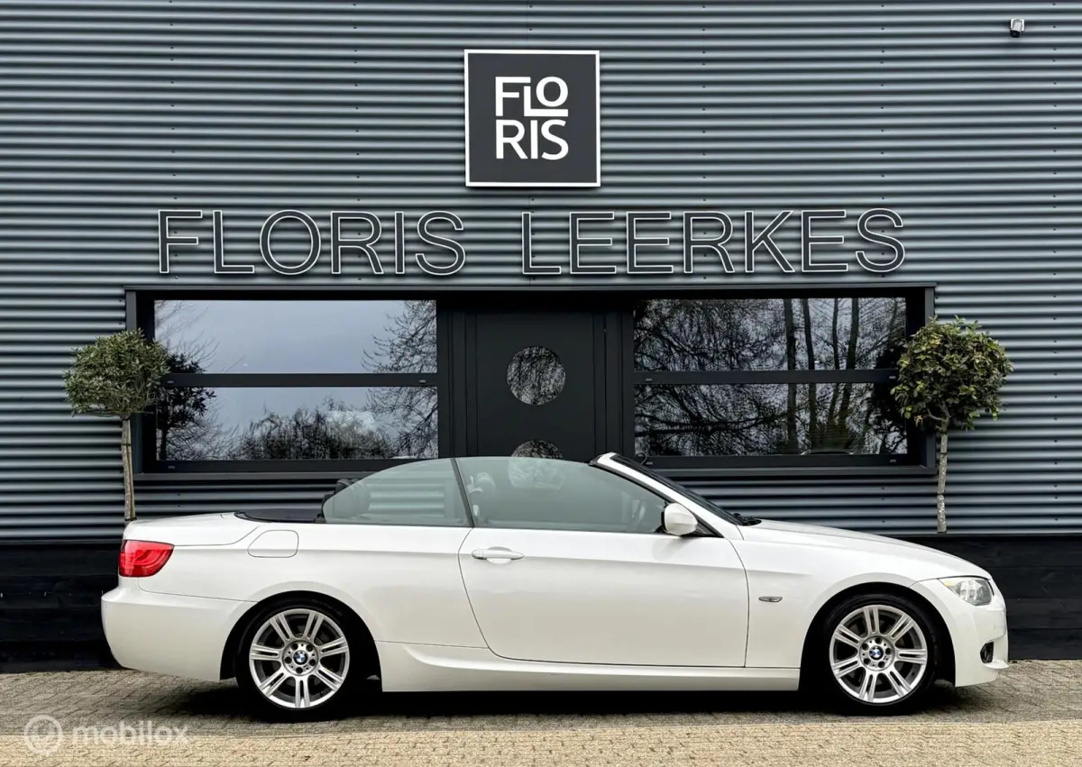 325i | M Sport | Zwart Leer | Xenon