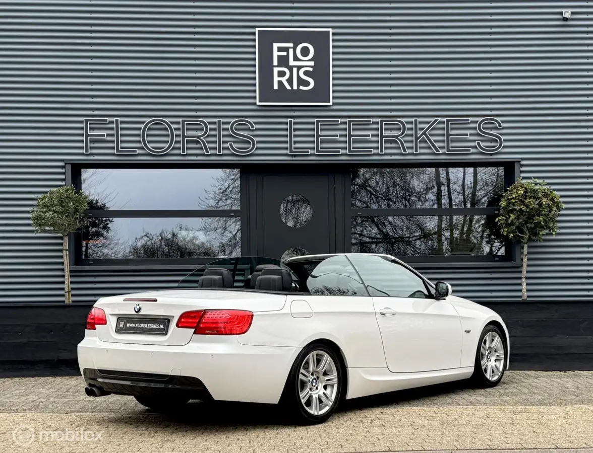 325i | M Sport | Zwart Leer | Xenon