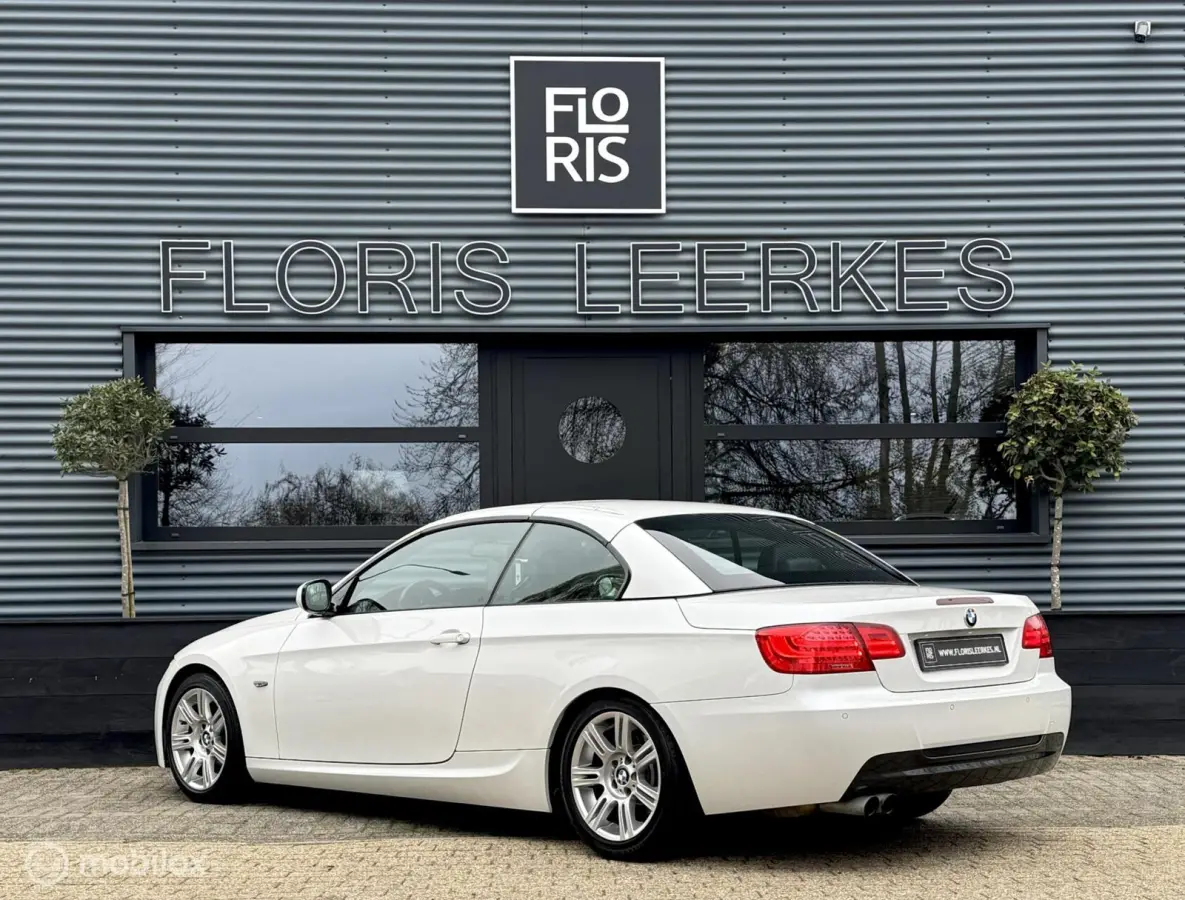 325i | M Sport | Zwart Leer | Xenon