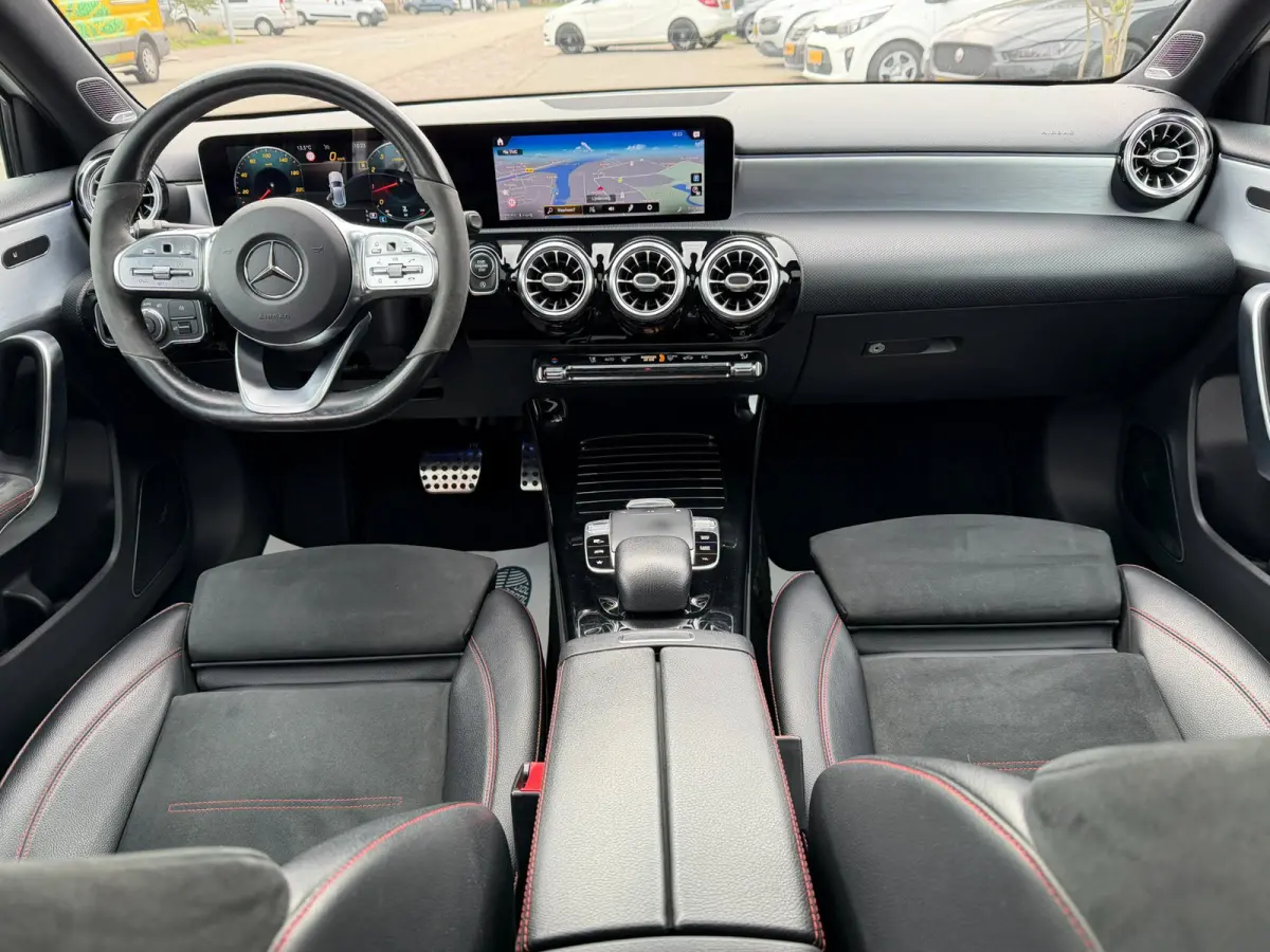 250 Premium Plus AMG-Pakket l Sfeerverlichting l Widescreen
