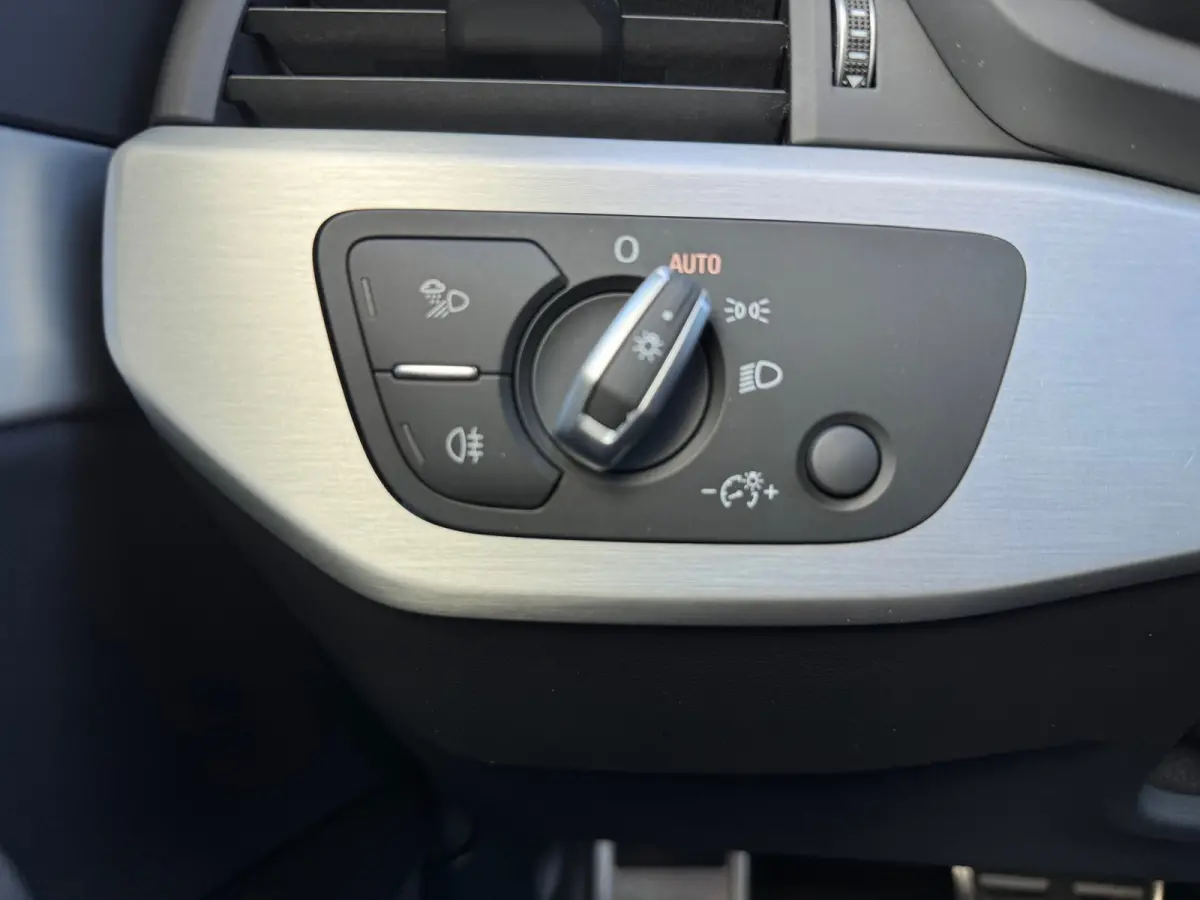40 TFSI Design Pro Line S-Line,Navigatie,Xenon/LED,Parkeerhulp,Sportstoelen