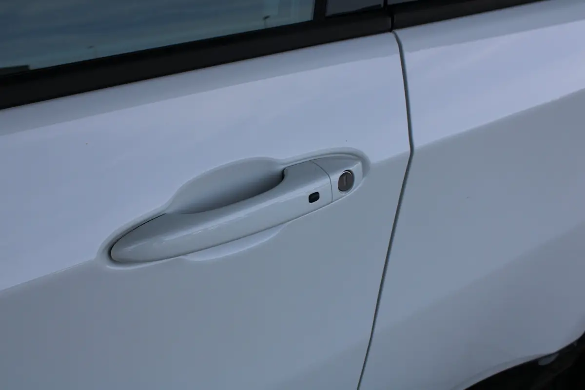 1.5T e-Hybrid S | Lederen bekleding | Schuif-kanteldak | Premium audio | Camera | Navigatie