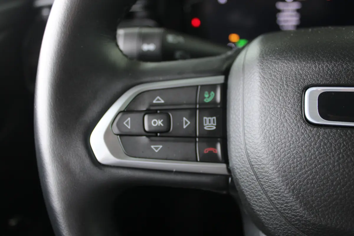 1.5T e-Hybrid S | Lederen bekleding | Schuif-kanteldak | Premium audio | Camera | Navigatie