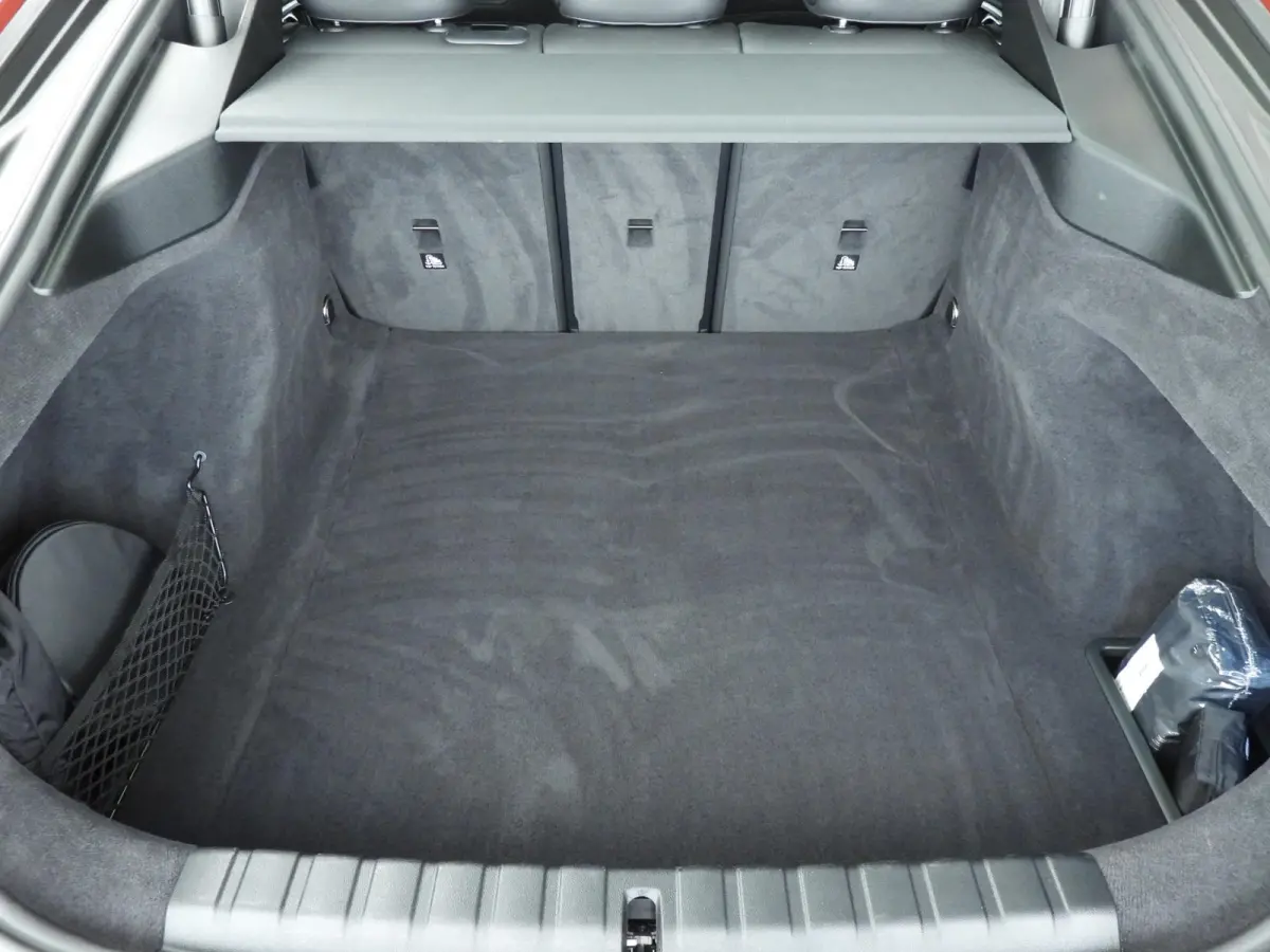 420i | M-Sportpakket | LED | Navigatie | Schuifdak | Sportstoelen | Stoelverwarming | DAB | Alu 20 inch