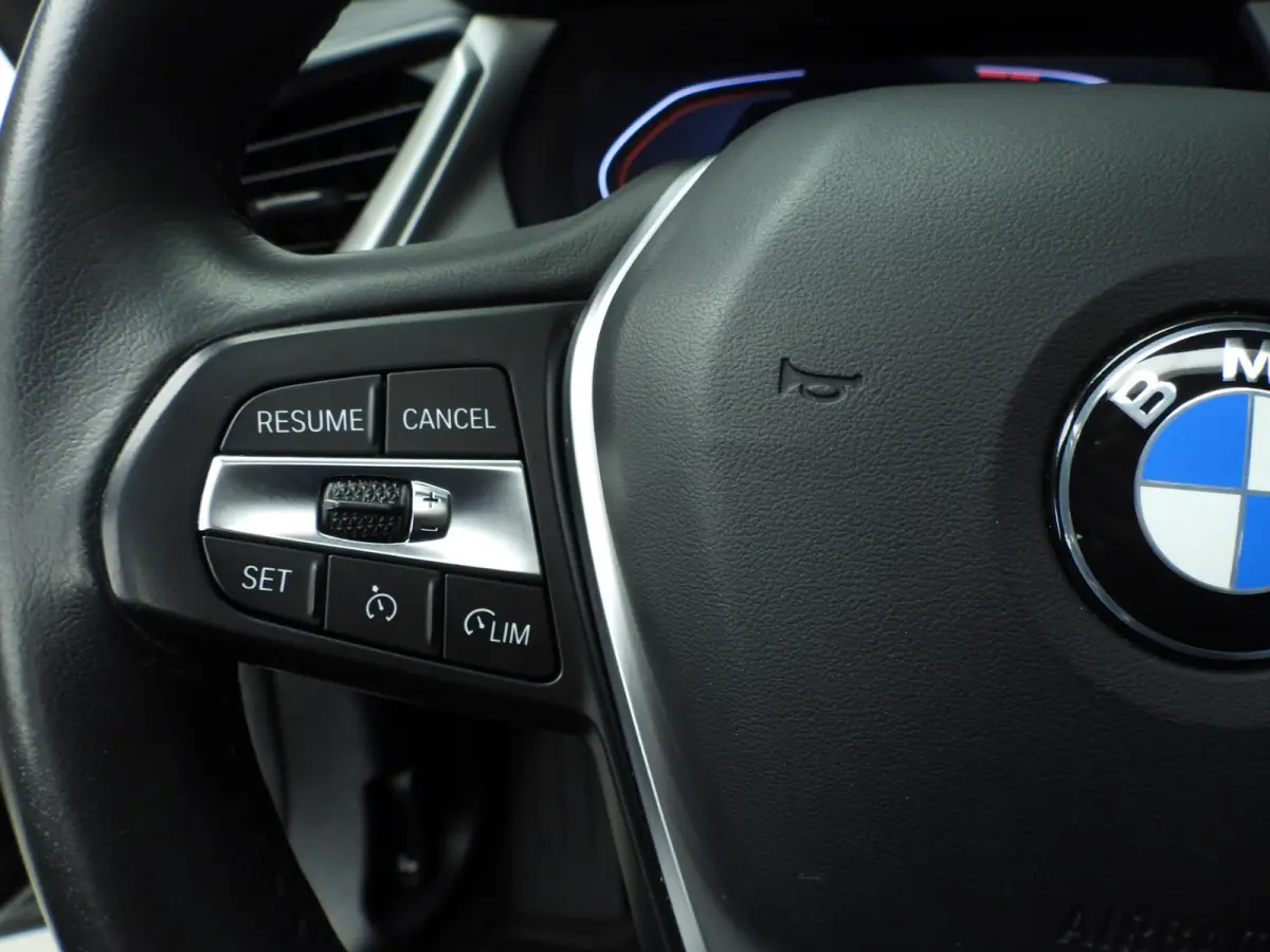 218i | LED | Navigatie | Schuifdak | Clima | PDC | Cruise controle | DAB | Alu 17 inch