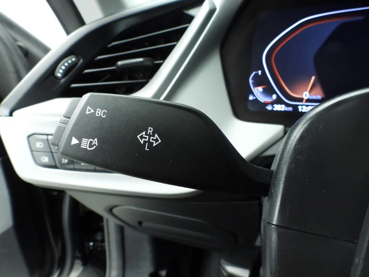 218i | LED | Navigatie | Schuifdak | Clima | PDC | Cruise controle | DAB | Alu 17 inch
