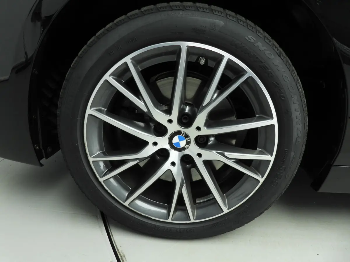218i | LED | Navigatie | Schuifdak | Clima | PDC | Cruise controle | DAB | Alu 17 inch