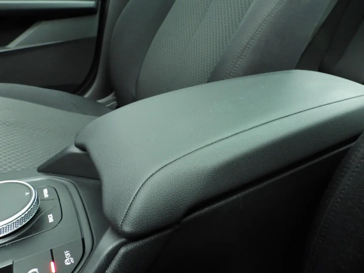 218i | LED | Navigatie | Schuifdak | Clima | PDC | Cruise controle | DAB | Alu 17 inch
