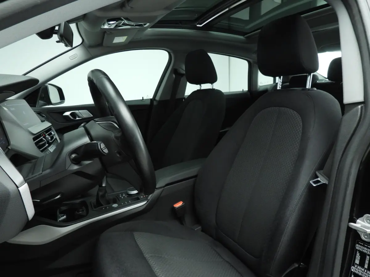 218i | LED | Navigatie | Schuifdak | Clima | PDC | Cruise controle | DAB | Alu 17 inch