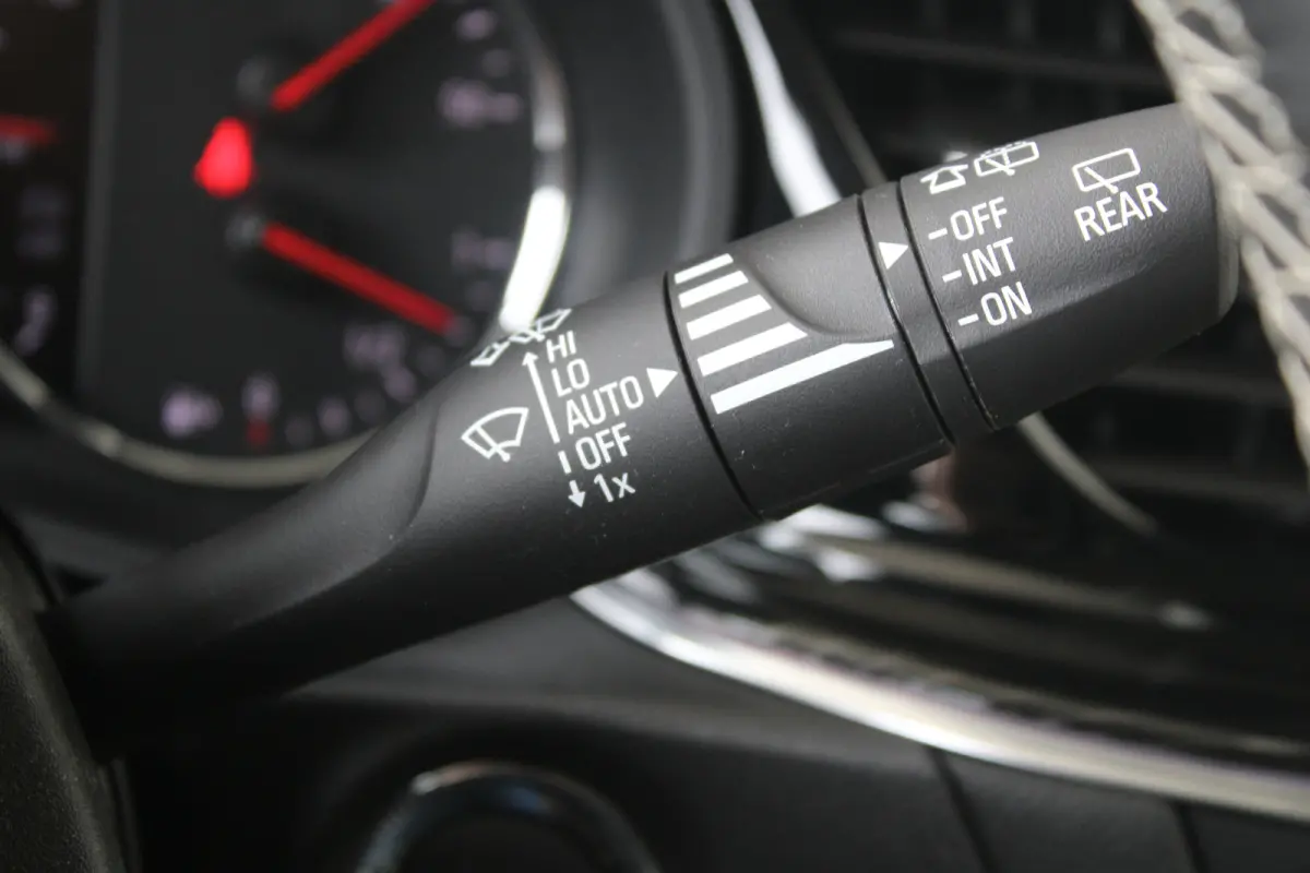1.5 Turbo EcoTec Innovation | Afneembare trekhaak | Elektronische achterklep | Climate control | Matrix Led |