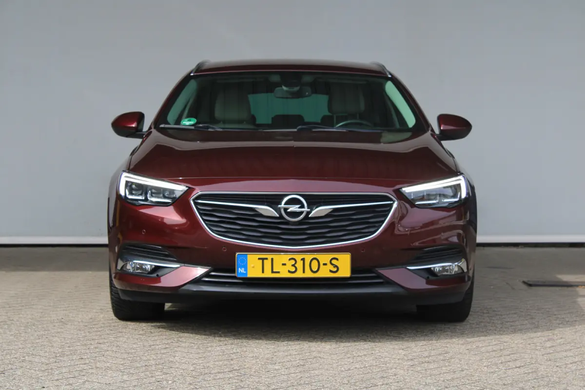 1.5 Turbo EcoTec Innovation | Afneembare trekhaak | Elektronische achterklep | Climate control | Matrix Led |