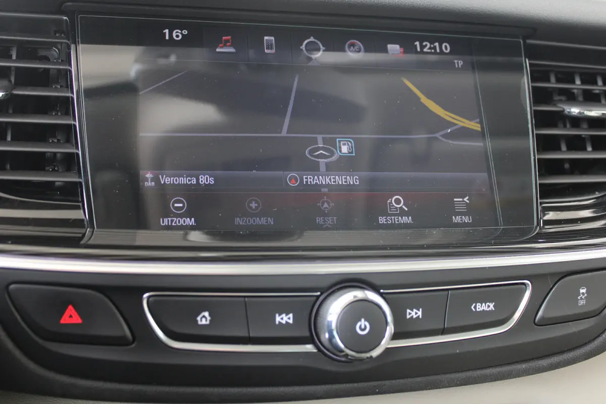1.5 Turbo EcoTec Innovation | Afneembare trekhaak | Elektronische achterklep | Climate control | Matrix Led |