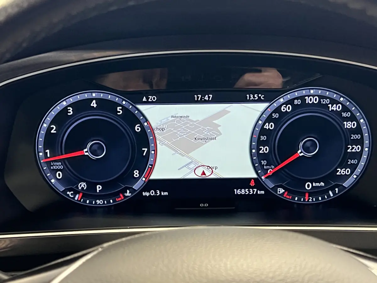 2.0 TSI 4Motion Highline | Navigatie/Android/Apple Carplay | LMV 19" | Voorstoelen + stuur verwarmd | Cruise Control Adaptief | Lederen Bekleding | Elek. Panorama dak |