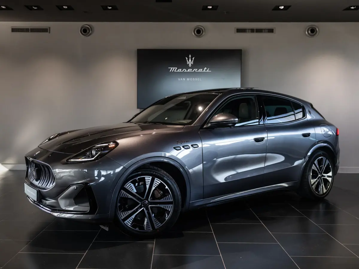 AWD Folgore 105kWh 550 pk | AWD | Panoramadak | Stoelventilatie | Stoel- en Stuurverwarming | Head Up Display