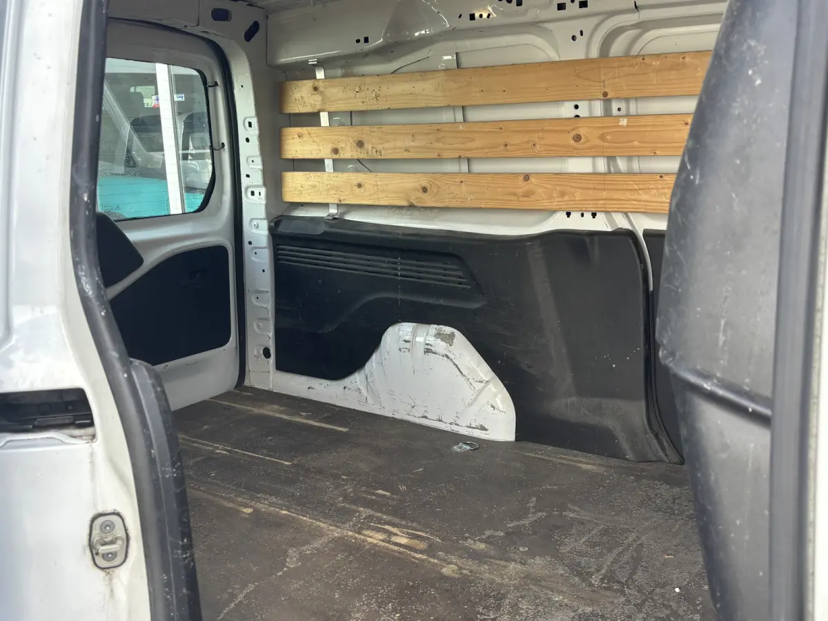 1.5 BlueHDI Club XL L2 | Apple Carplay | Navi | Cruise | Airco