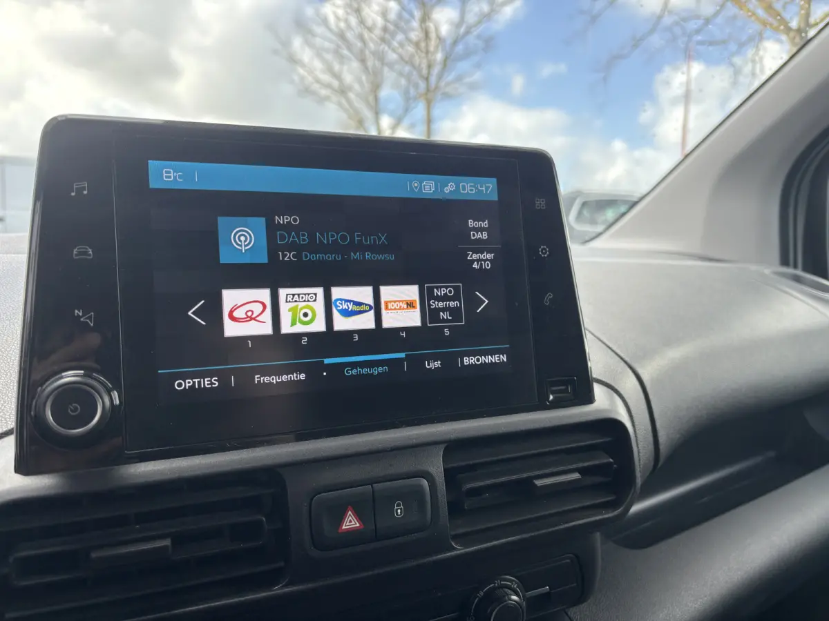 1.5 BlueHDI Club XL L2 | Apple Carplay | Navi | Cruise | Airco