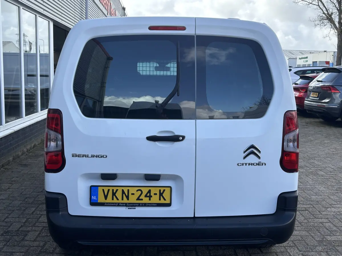 1.5 BlueHDI Club XL L2 | Apple Carplay | Navi | Cruise | Airco
