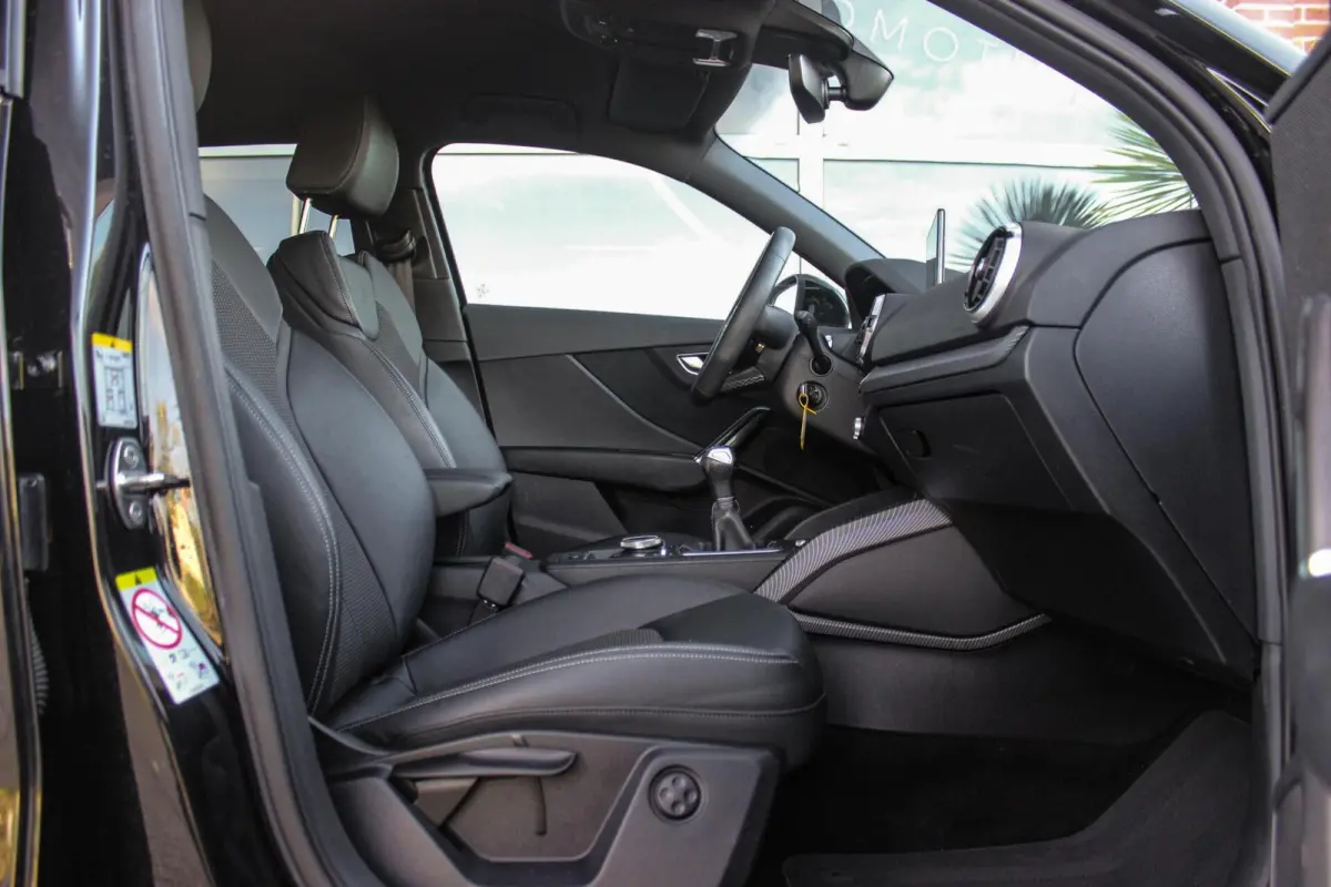 30 TFSI S Edition S-Line | 1e eigenaar | NL auto | 18 inch | LED | Camera | Sport | Cruise control | Sound system | Sfeerverlichting | Stoelverwarming | Climate control |