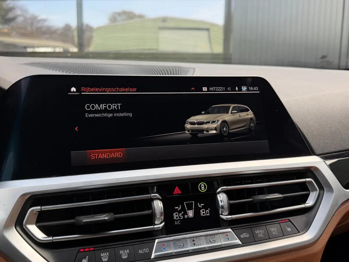 330i Individual Edition Oxidgrau Pano