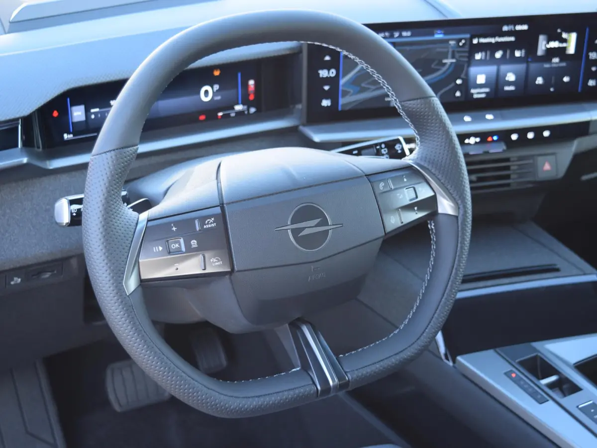 1.2 Turbo Hybrid Business Edition | UIT VOORRAAD LEVERBAAR | SCHUIF- KANTELDAK |