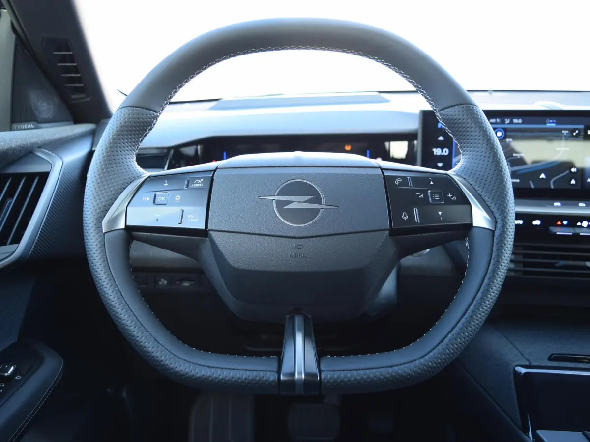 1.2 Turbo Hybrid Business Edition | UIT VOORRAAD LEVERBAAR | SCHUIF- KANTELDAK |