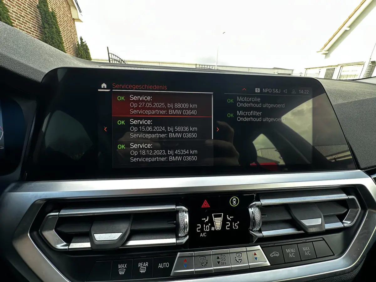 320i Leder|Camera|Sfeer|AdapLed