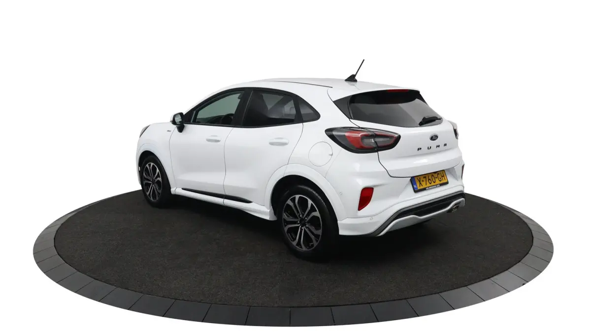 1.0 EcoBoost ST-Line | Adaptive Cruise | BLIS | DAB | Winterpack | Navigatie | Camera | CarPlay/Android Auto