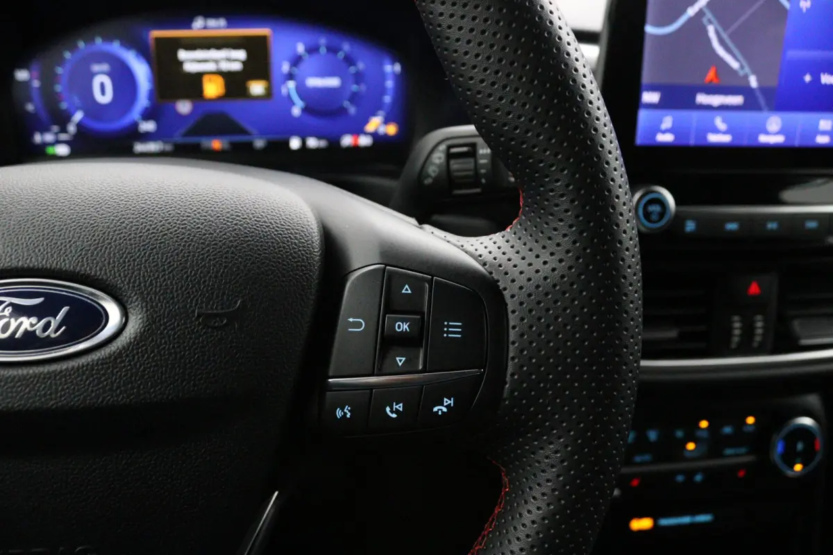 1.0 EcoBoost ST-Line | Adaptive Cruise | BLIS | DAB | Winterpack | Navigatie | Camera | CarPlay/Android Auto