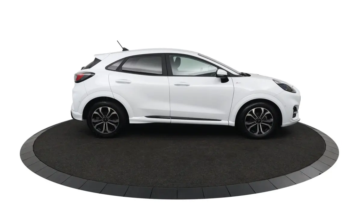 1.0 EcoBoost ST-Line | Adaptive Cruise | BLIS | DAB | Winterpack | Navigatie | Camera | CarPlay/Android Auto